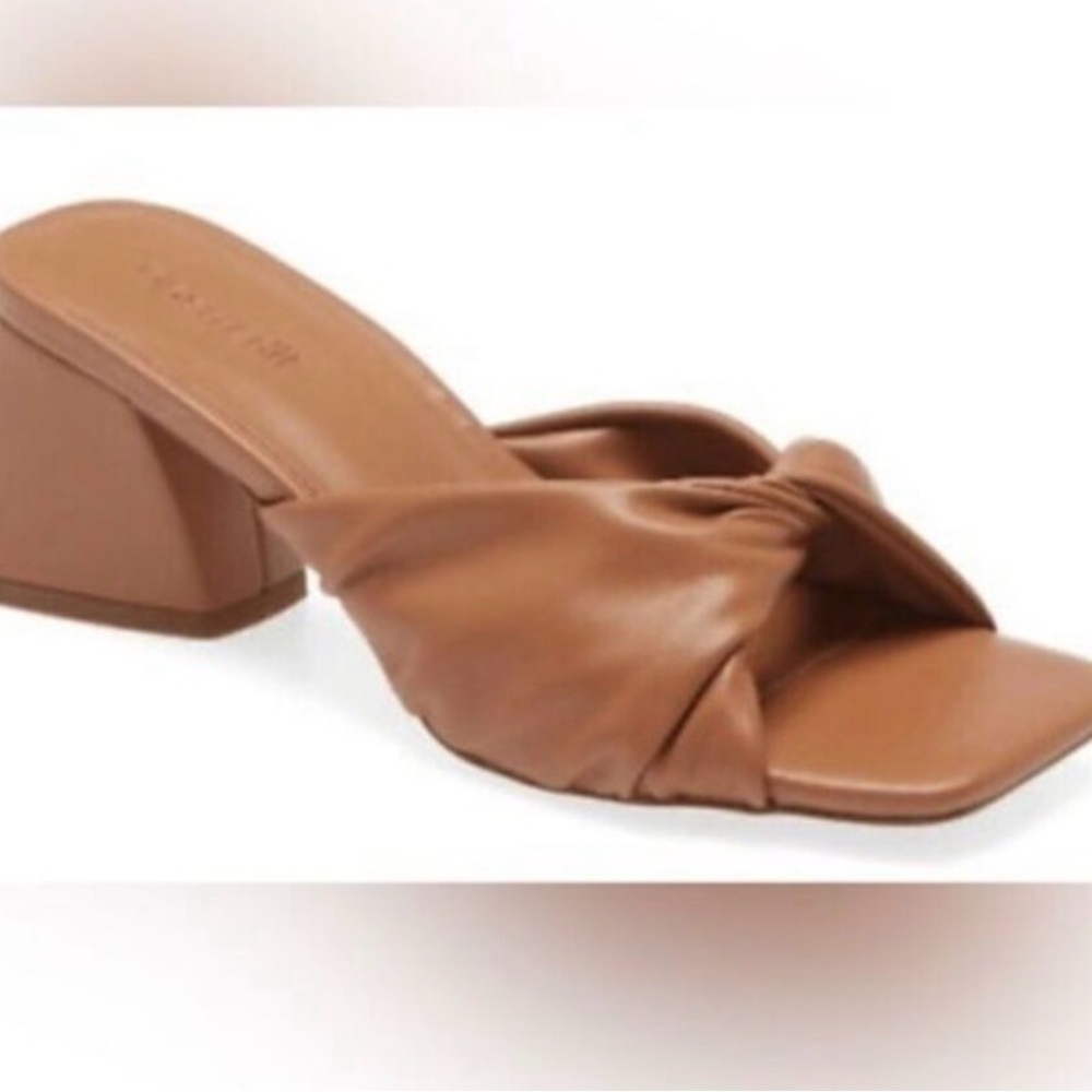 EUC Open Edit Cora Heel Sandal Tan Nordstrom- Size 6